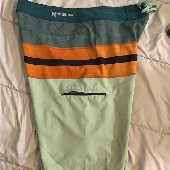 Men’s Hurley phantom board shorts - Picture 4 of 5